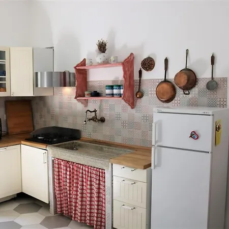 Maremma Holidays -retro *
